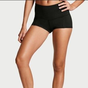 Knockout By Victoria's Secret Sport Hot Short